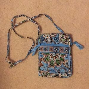 Vera Bradley Bali blue crossbody